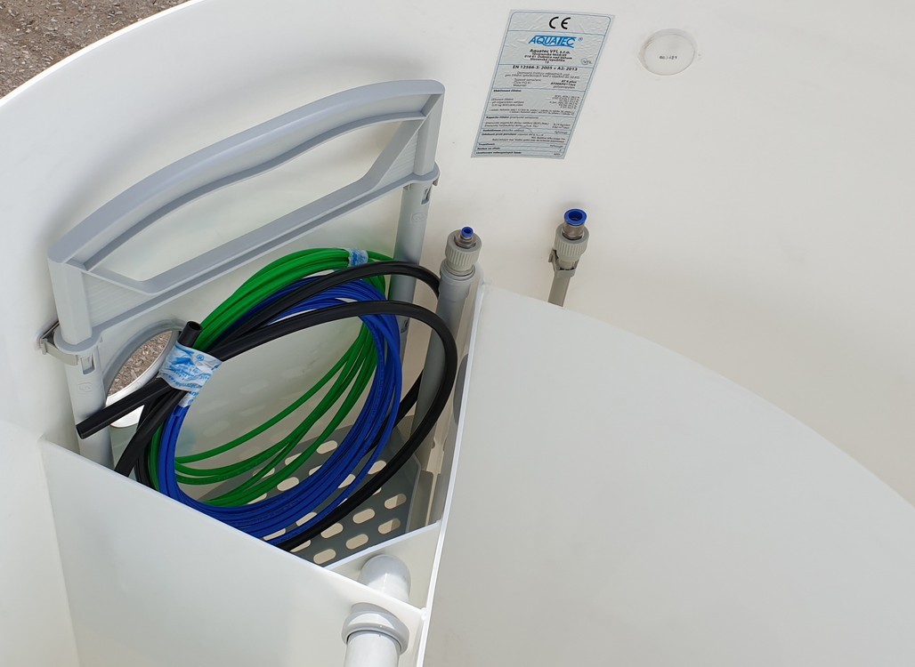 Aquatec AT6 PLUS-GSM prémiová čistírna odpadních vod s balíčkem služeb na klíč